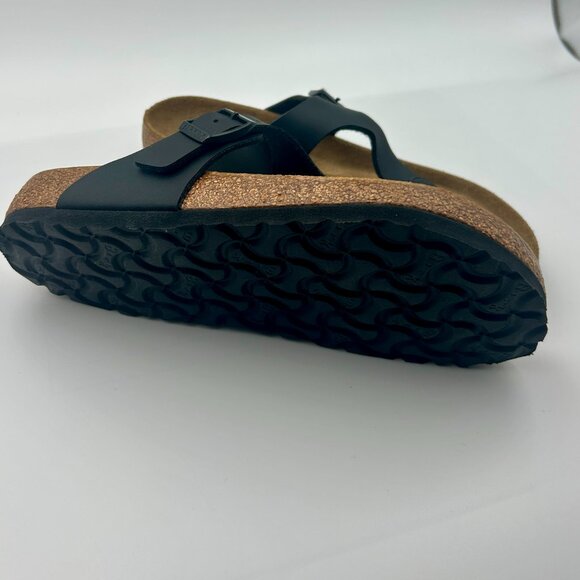 NEW Birkenstock Gizeh Black Birko-Flor Sandals Size 36 / US 5 - Picture 4 of 5